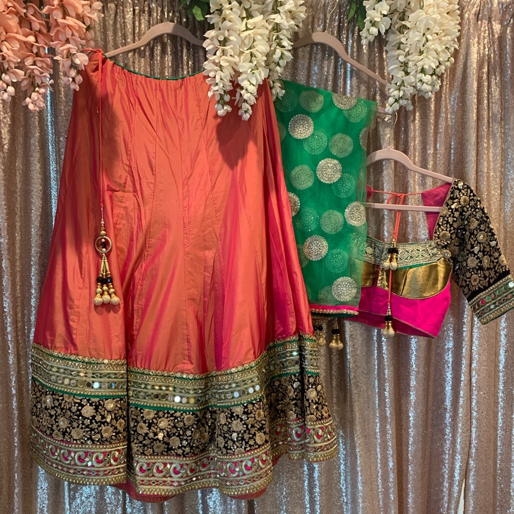 Chaniya choli (Lehanga choli)